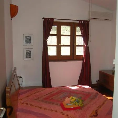 Bed & Breakfast Delle Torri Pula